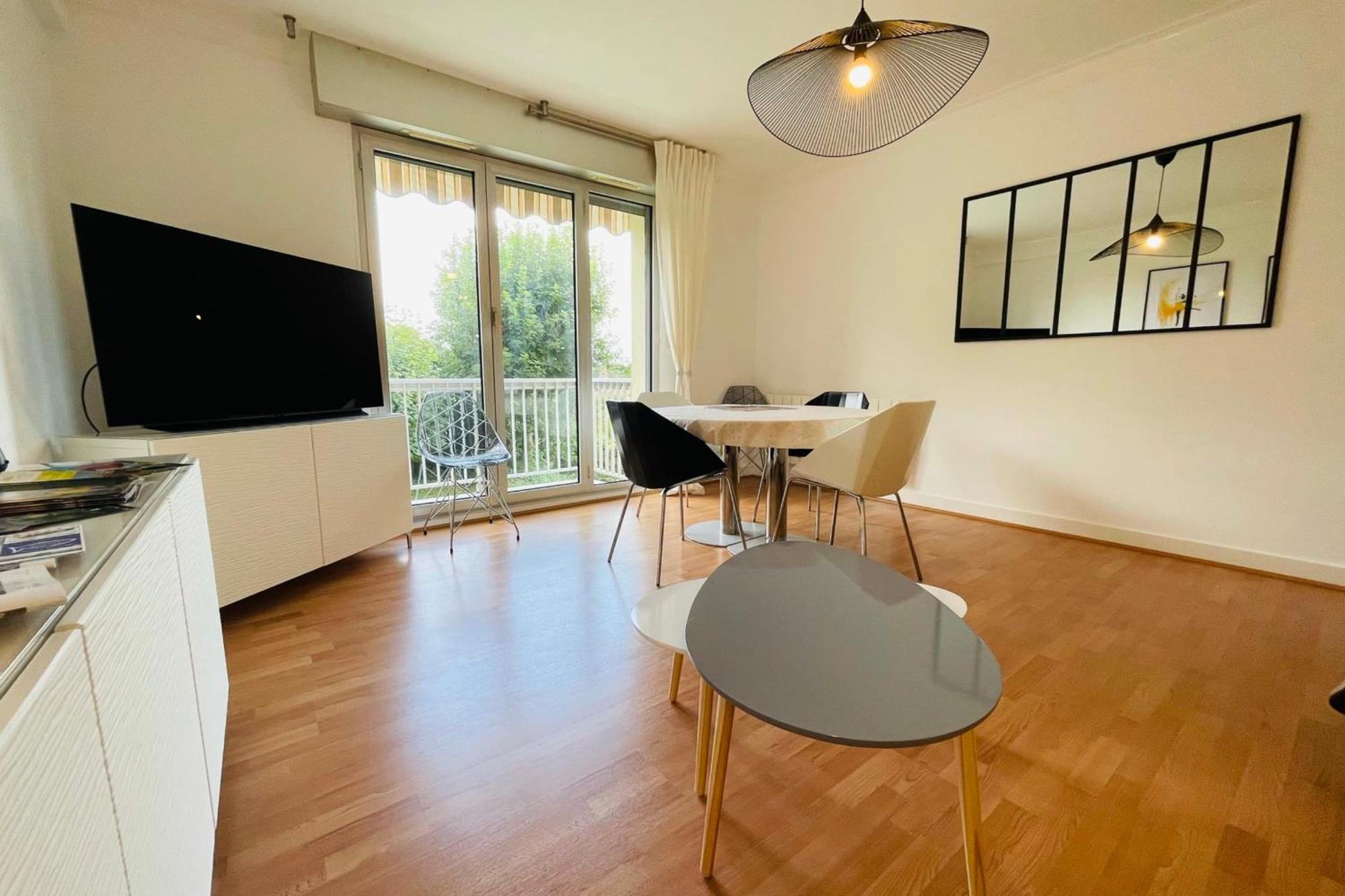 La Belle Ferronniere Appartement Avec Environnement Paisible Amboise Kültér fotó
